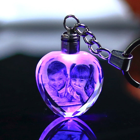 Colorful Crystal Key Chain Photo LED Light Keychain Fashion Luminated Keyring Heart Shaped Glass Picture Baby Souvenir Gifts